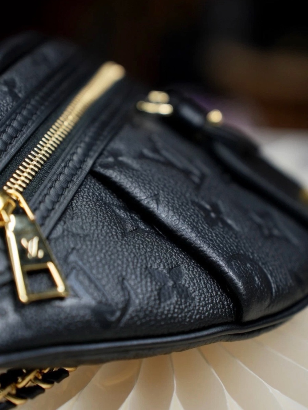 Louis Vuitton High Rise PM - Picture 8 of 10